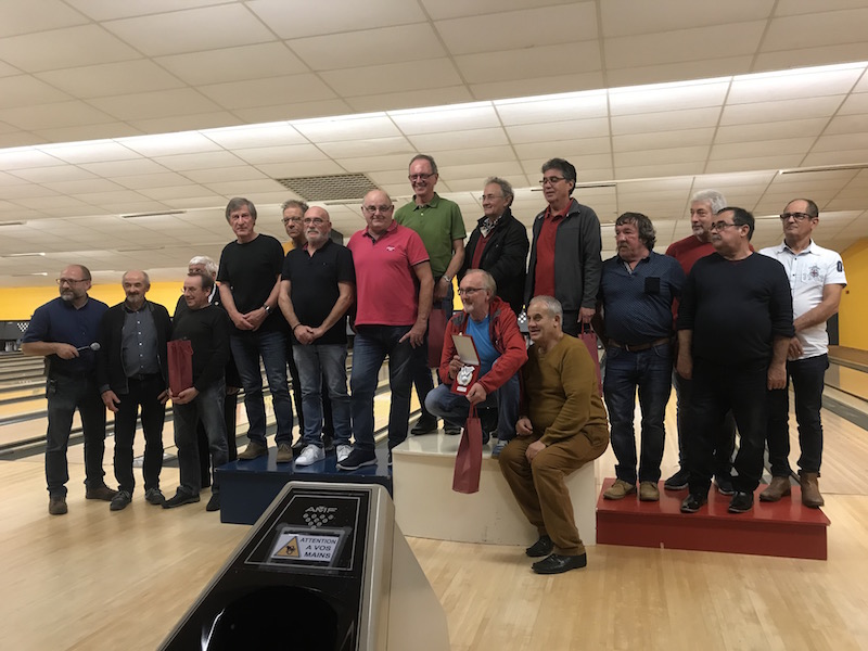 podium avec les hommes médaille d'argent !